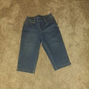 Time and Tru Women's Blue Ankle Jeans**